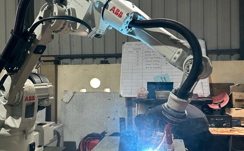 OFM robot welding pic OFM robot welding pic